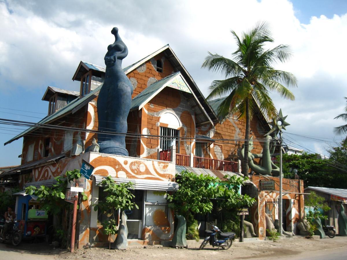 Dreamland Guesthouse 만달레이 외부 사진